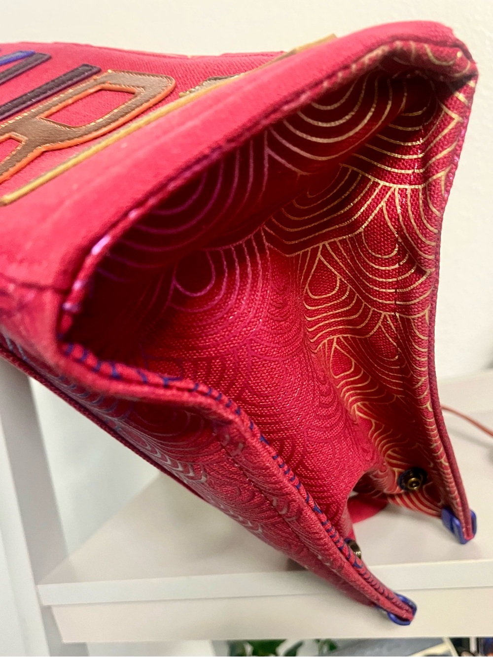 EUC Kurt Geiger ombré London Southbank Tote - Picture 11 of 11